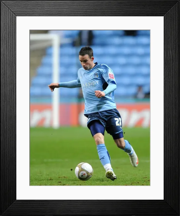Framed Print : Coventry City vs Portsmouth: FA Cup Battle - Michael McIndoe at Ricoh Arena (January 12, 2010) Framed Print : Coventry City vs Portsmouth: FA Cup Battle - Michael McIndoe at Ricoh Arena (January 12, 2010)