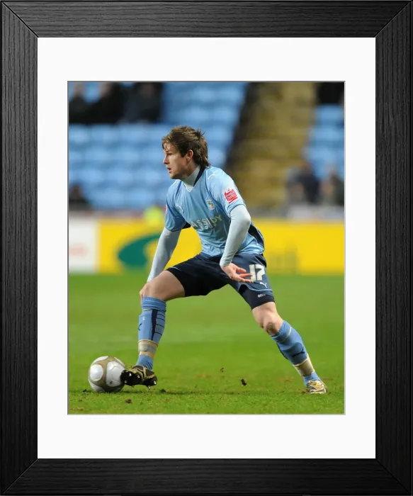 Framed Print : Aron Gunnarsson in Action: Coventry City vs. Portsmouth, FA Cup Third Round Replay (January 12, 2010) Framed Print : Aron Gunnarsson in Action: Coventry City vs. Portsmouth, FA Cup Third Round Replay (January 12, 2010)