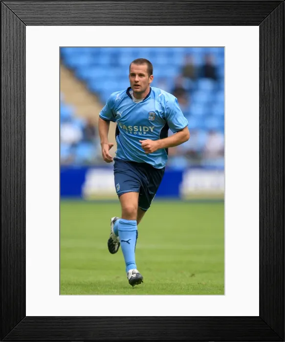 Framed Print : Coventry City vs Everton: Michael Doyle at the 2009 Pre-Season Friendly, Ricoh Arena Framed Print : Coventry City vs Everton: Michael Doyle at the 2009 Pre-Season Friendly, Ricoh Arena