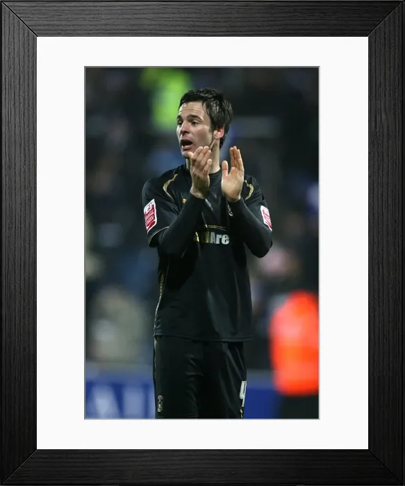 Framed Print : Daniel Fox of Coventry City in Action against Queens Park Rangers in the Coca-Cola Football League Championship (10-01-2009, Loftus Road) Framed Print : Daniel Fox of Coventry City in Action against Queens Park Rangers in the Coca-Cola Football League Championship (10-01-2009, Loftus Road)
