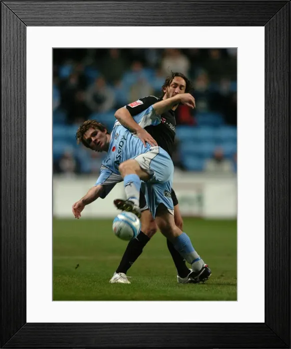 Framed Print : Championship Showdown: Jat Tabb vs. Jonathan Greening - Coventry City vs. West Bromwich Albion (November 12, 2007) - Ricoh Arena Framed Print : Championship Showdown: Jat Tabb vs. Jonathan Greening - Coventry City vs. West Bromwich Albion (November 12, 2007) - Ricoh Arena