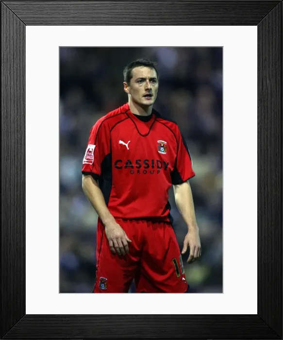 Framed Print : Battle at The Hawthorns: Coventry City vs. West Bromwich Albion in the Championship (December 2007) Framed Print : Battle at The Hawthorns: Coventry City vs. West Bromwich Albion in the Championship (December 2007)
