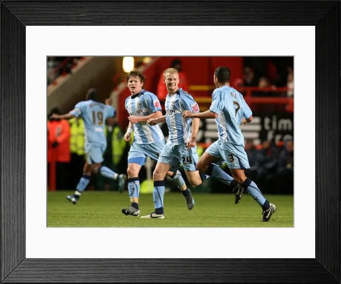 Framed Print : Robbie Simpson Scores the Opener: Coventry City's Triumph at The Valley in Championship Clash vs Charlton Athletic (09-12-2008) Framed Print : Robbie Simpson Scores the Opener: Coventry City's Triumph at The Valley in Championship Clash vs Charlton Athletic (09-12-2008)