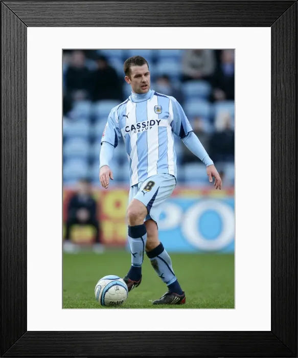 Framed Print : Michael Doyle in Action: Coventry City vs. Wolverhampton Wanderers - Championship Clash (07-02-2009) Framed Print : Michael Doyle in Action: Coventry City vs. Wolverhampton Wanderers - Championship Clash (07-02-2009)