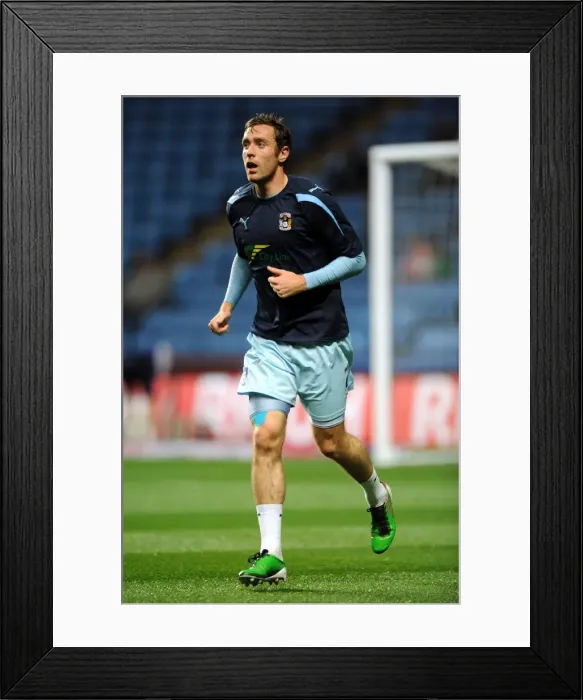 Framed Print : Richard Keogh's Pre-Match Routine: Coventry City FC vs Blackpool (Npower Championship, 27-09-2011) Framed Print : Richard Keogh's Pre-Match Routine: Coventry City FC vs Blackpool (Npower Championship, 27-09-2011)
