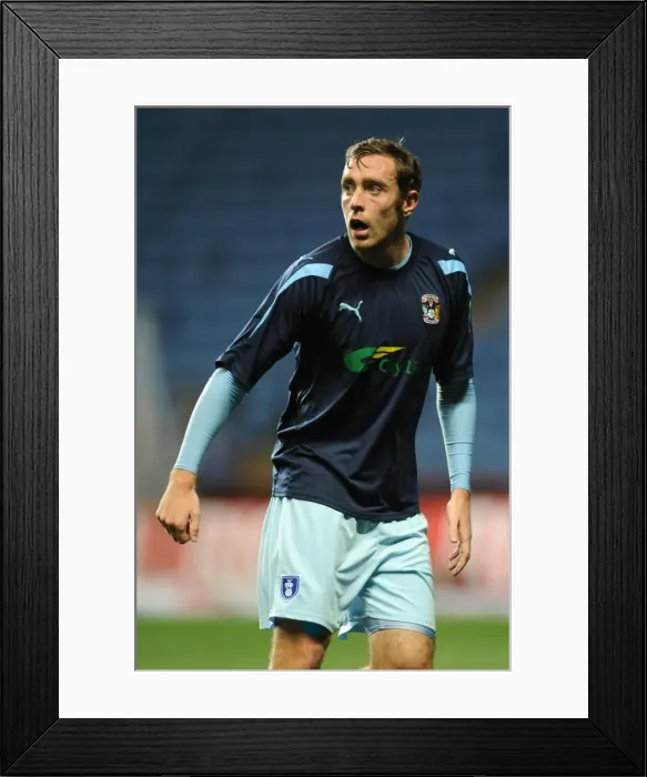 Framed Print : Richard Keogh of Coventry City in Pre-Match Warm-Up at Ricoh Arena vs Blackpool (Npower Football League Championship, 27-09-2011) Framed Print : Richard Keogh of Coventry City in Pre-Match Warm-Up at Ricoh Arena vs Blackpool (Npower Football League Championship, 27-09-2011)