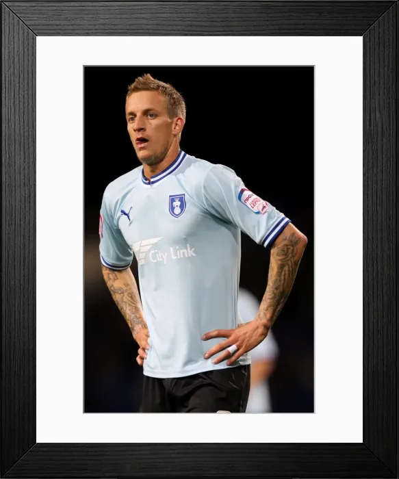 Framed Print : npower Football League Championship - Coventry City v Derby County - Ricoh Arena