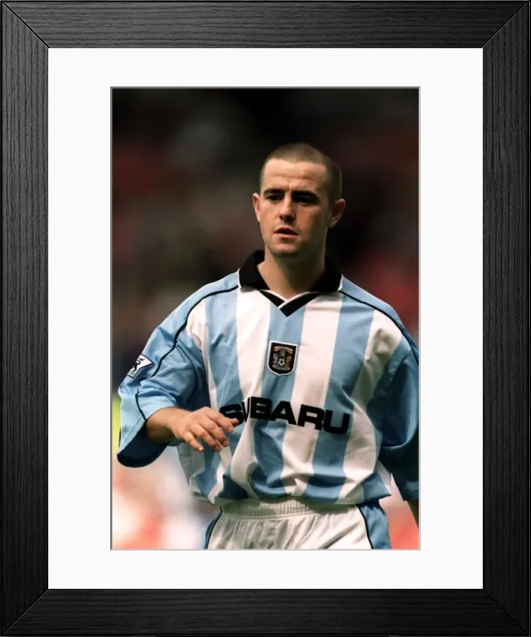 Framed Print : Coventry City vs Middlesbrough: David Thompson in Action (Premier League, August 19, 2000) Framed Print : Coventry City vs Middlesbrough: David Thompson in Action (Premier League, August 19, 2000)