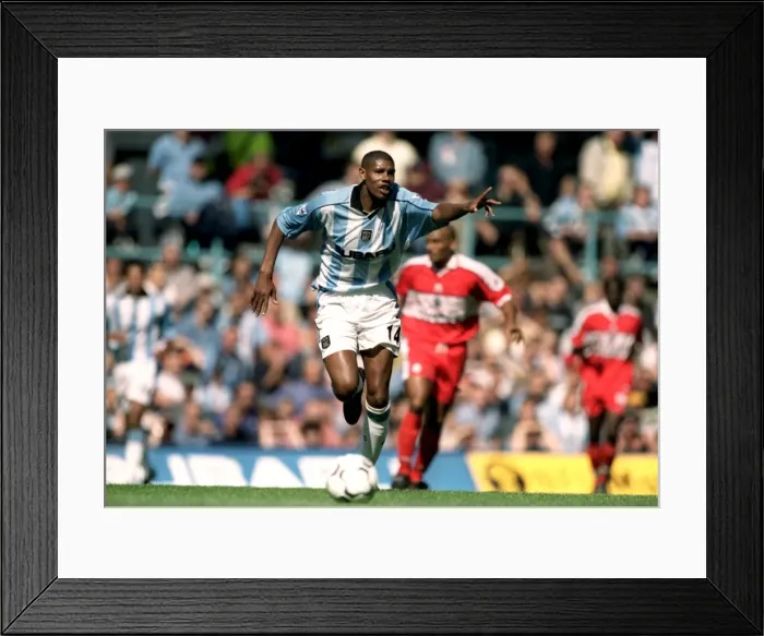 Framed Print : Coventry City vs Middlesbrough: Carling Premiership Clash - Carlton Palmer Leads Coventry City (August 19, 2000) Framed Print : Coventry City vs Middlesbrough: Carling Premiership Clash - Carlton Palmer Leads Coventry City (August 19, 2000)