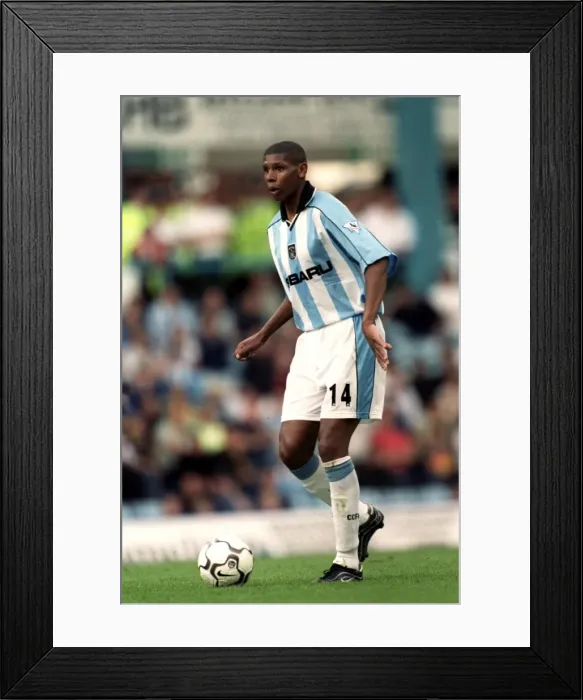 Framed Print : Carling Premiership Showdown: Coventry City vs Middlesbrough - Carlton Palmer's Leadership (August 19, 2000) Framed Print : Carling Premiership Showdown: Coventry City vs Middlesbrough - Carlton Palmer's Leadership (August 19, 2000)