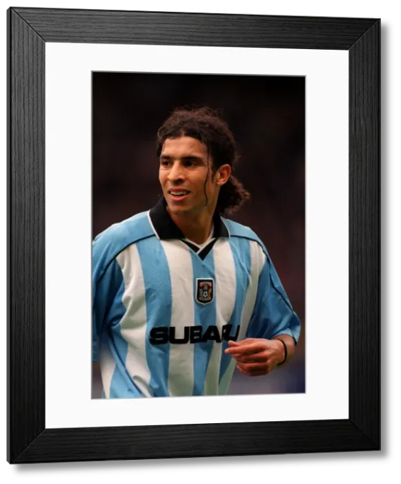 Framed Print : Youssef Chippo's Battle: Coventry City vs. Tottenham Hotspur (FA Carling Premiership, 14-10-2000) Framed Print : Youssef Chippo's Battle: Coventry City vs. Tottenham Hotspur (FA Carling Premiership, 14-10-2000)