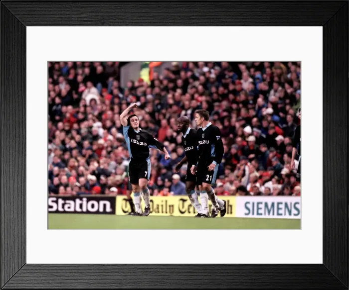 Framed Print : David Thompson's Goal Celebration: Coventry City vs. Liverpool in the FA Carling Premiership (12-11-2000) Framed Print : David Thompson's Goal Celebration: Coventry City vs. Liverpool in the FA Carling Premiership (12-11-2000)