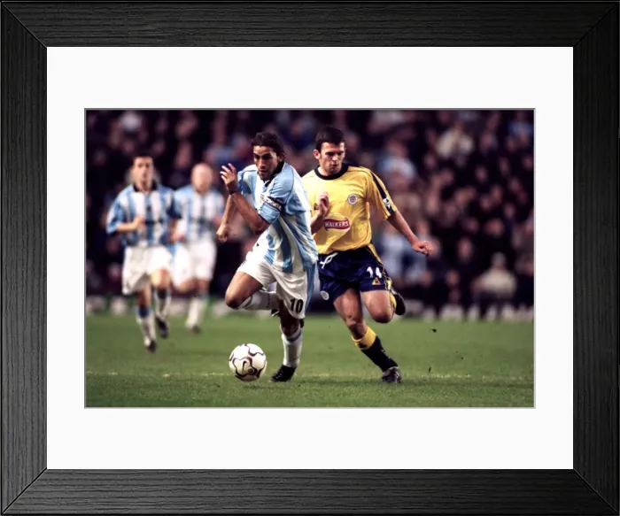 Framed Print : Moustapha Hadji's Sprint Past Callum Davidson: Coventry City vs. Leicester City (FA Carling Premiership, 10-12-2000) Framed Print : Moustapha Hadji's Sprint Past Callum Davidson: Coventry City vs. Leicester City (FA Carling Premiership, 10-12-2000)