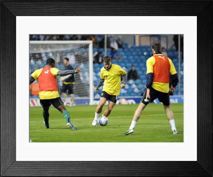 Framed Print : Gary Deegan of Coventry City FC Focuses Before Npower Championship Clash Against Leeds United at Elland Road