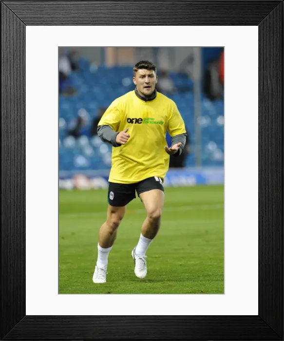Framed Print : Gary Deegan of Coventry City in Pre-Match Warm-Up at Elland Road before Leeds United Championship Clash (October 18, 2011) Framed Print : Gary Deegan of Coventry City in Pre-Match Warm-Up at Elland Road before Leeds United Championship Clash (October 18, 2011)