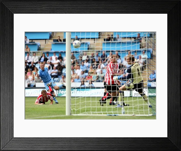 Framed Print : Gary McSheffery Scores the Second Goal: Coventry City vs. Sunderland in Coca-Cola Championship (2006) Framed Print : Gary McSheffery Scores the Second Goal: Coventry City vs. Sunderland in Coca-Cola Championship (2006)