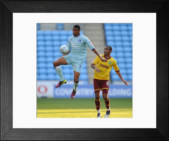 Framed Print : Cyrus Christie vs. Junior Stanislas: Npower Championship Clash at Ricoh Arena (2011) Framed Print : Cyrus Christie vs. Junior Stanislas: Npower Championship Clash at Ricoh Arena (2011)