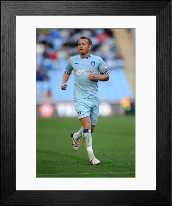 Framed Print : Sammy Clingan in Action for Coventry City Against Burnley (22-10-2011, Ricoh Arena) Framed Print : Sammy Clingan in Action for Coventry City Against Burnley (22-10-2011, Ricoh Arena)