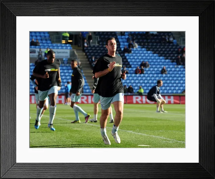 Framed Print : Roy O'Donovan's Focused Pre-Game Warm-Up at Ricoh Arena (Coventry City FC vs Burnley, Npower Championship, 22-10-2011)