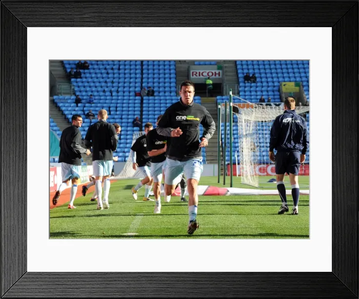 Framed Print : Richard Wood's Pre-Game Ritual: Coventry City vs. Burnley, Npower Championship (22-10-2011, Ricoh Arena) Framed Print : Richard Wood's Pre-Game Ritual: Coventry City vs. Burnley, Npower Championship (22-10-2011, Ricoh Arena)