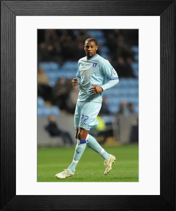 Framed Print : Clive Platt in Action: Coventry City vs. Southampton, Npower Championship (05-11-2011), Ricoh Arena Framed Print : Clive Platt in Action: Coventry City vs. Southampton, Npower Championship (05-11-2011), Ricoh Arena