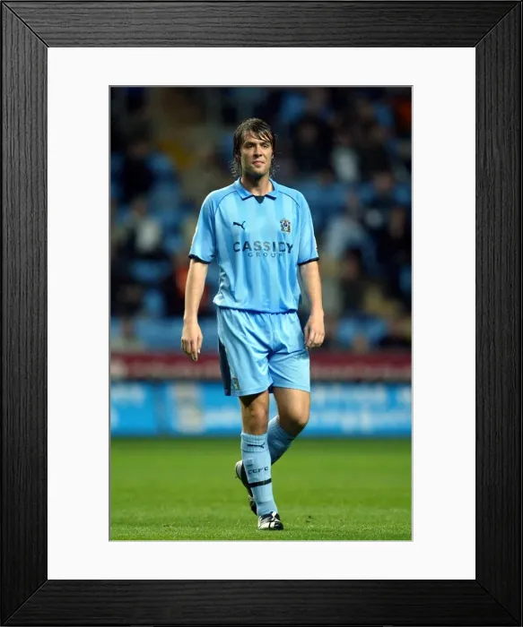 Framed Print : Elliot Ward in Action: Coventry City vs Colchester United (October 23, 2006) Framed Print : Elliot Ward in Action: Coventry City vs Colchester United (October 23, 2006)