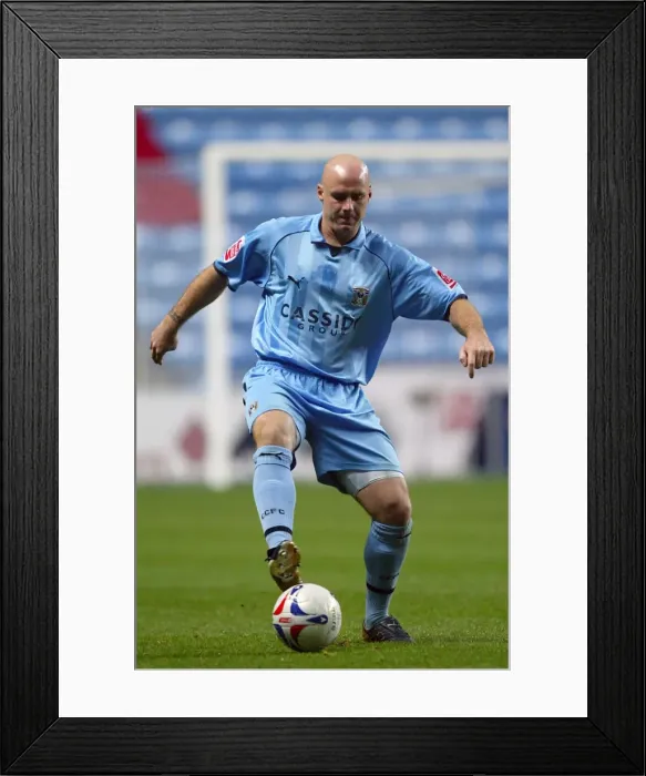 Framed Print : Robert Page in Action: Coventry City vs Colchester United (23-10-2006) - Ricoh Arena Framed Print : Robert Page in Action: Coventry City vs Colchester United (23-10-2006) - Ricoh Arena
