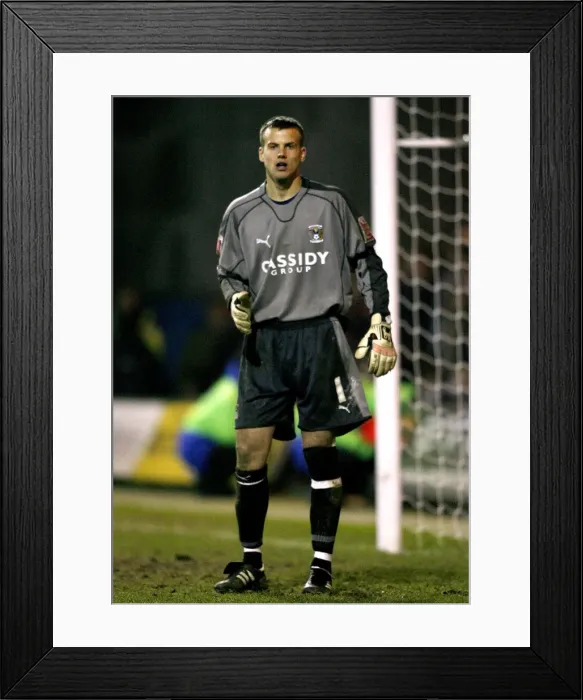 Framed Print : Luton Town v Coventry City - Kenilworth Road Framed Print : Luton Town v Coventry City - Kenilworth Road