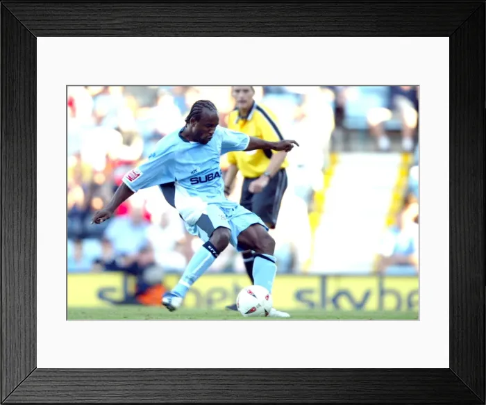 Framed Print : Patrick Suffo Scores the Penalty: Coventry City vs. Sunderland (07-08-2004) Framed Print : Patrick Suffo Scores the Penalty: Coventry City vs. Sunderland (07-08-2004)