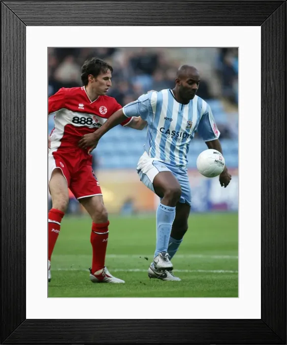 Framed Print : Adebola vs Southgate: Coventry City's FA Cup Battle with Middlesbrough (28-01-2006) Framed Print : Adebola vs Southgate: Coventry City's FA Cup Battle with Middlesbrough (28-01-2006)