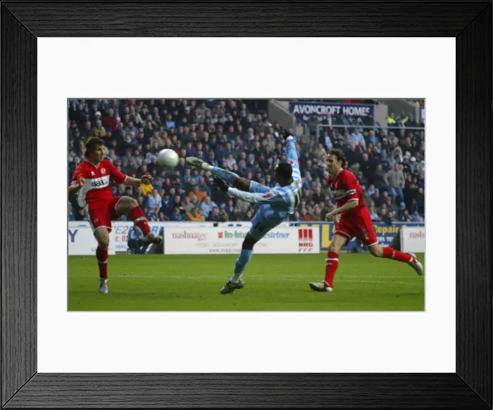Framed Print : Stern John's FA Cup Stunner: Coventry City vs. Middlesbrough (28-01-2006) Framed Print : Stern John's FA Cup Stunner: Coventry City vs. Middlesbrough (28-01-2006)