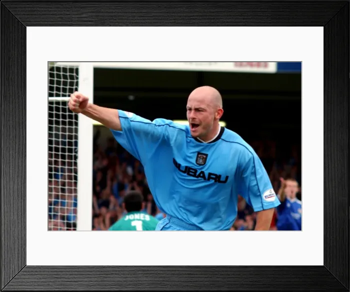 Framed Print : Nationwide League Division One - Stockport County v Coventry City Framed Print : Nationwide League Division One - Stockport County v Coventry City