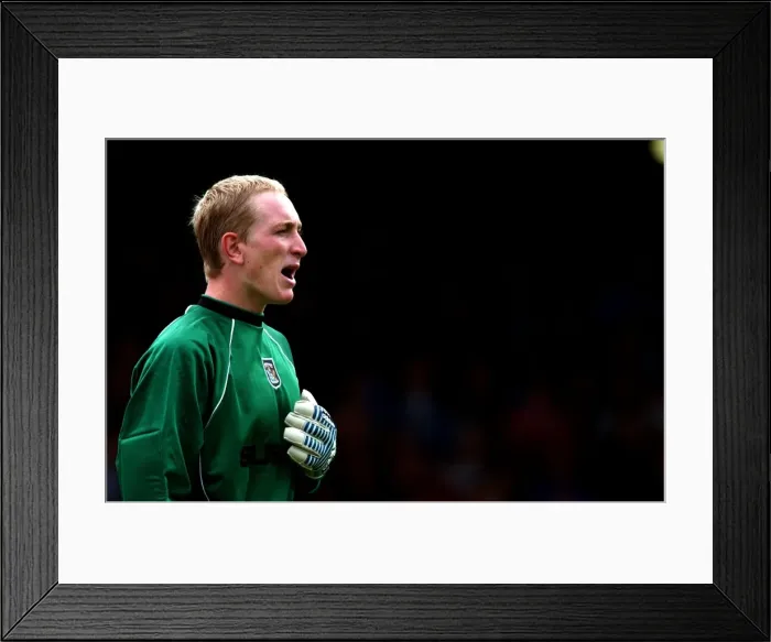 Framed Print : Chris Kirkland in Action: Coventry City vs. Stockport County (Nationwide League Division One, 11-08-2001) Framed Print : Chris Kirkland in Action: Coventry City vs. Stockport County (Nationwide League Division One, 11-08-2001)