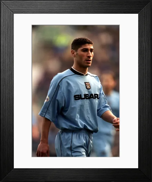 Framed Print : Determined Youssef Safri Leads Coventry City Against Watford in Nationwide League Division One (09-12-2001) Framed Print : Determined Youssef Safri Leads Coventry City Against Watford in Nationwide League Division One (09-12-2001)