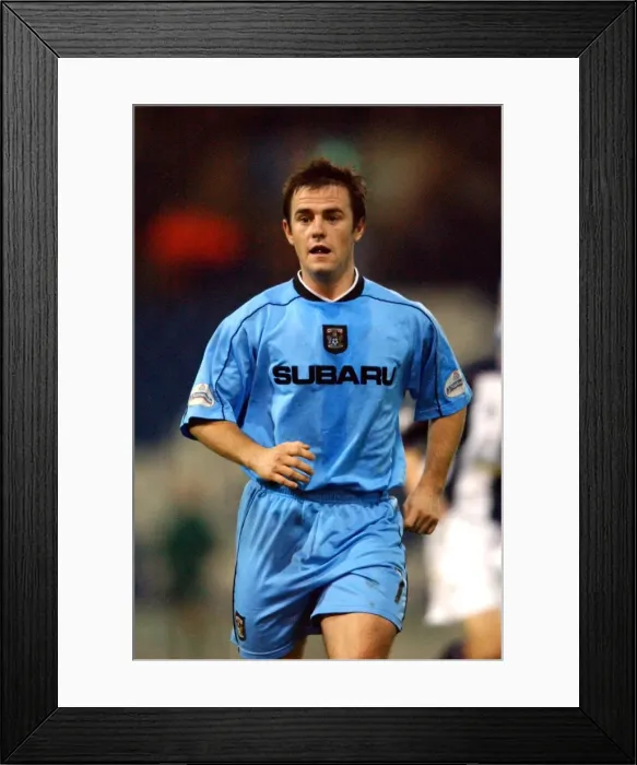 Framed Print : David Thompson vs. West Bromwich Albion: Coventry City's Clash in Nationwide League Division One (12-12-2001) Framed Print : David Thompson vs. West Bromwich Albion: Coventry City's Clash in Nationwide League Division One (12-12-2001)