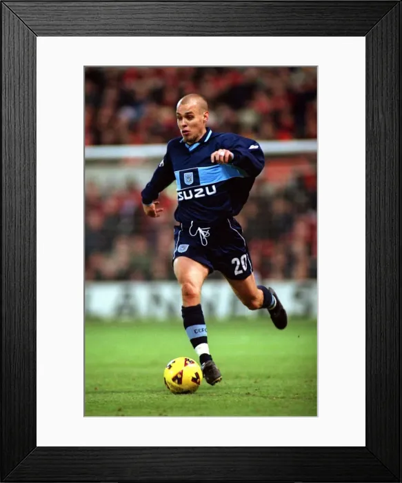 Framed Print : Tomas Antonelius in Action: Coventry City vs Nottingham Forest (Division One, 2001) Framed Print : Tomas Antonelius in Action: Coventry City vs Nottingham Forest (Division One, 2001)