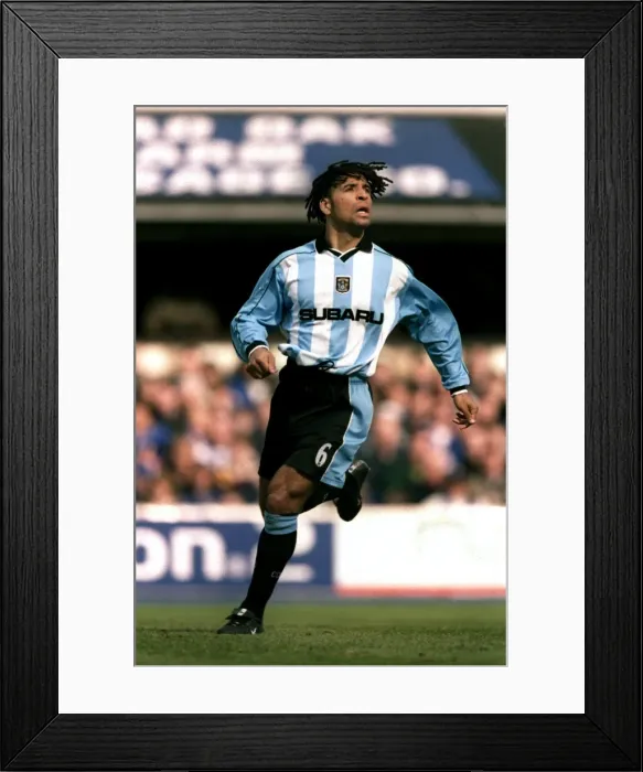 Framed Print : Richard Shaw in Action: Coventry City vs Ipswich Town (FA Carling Premiership, 21-04-2001) Framed Print : Richard Shaw in Action: Coventry City vs Ipswich Town (FA Carling Premiership, 21-04-2001)