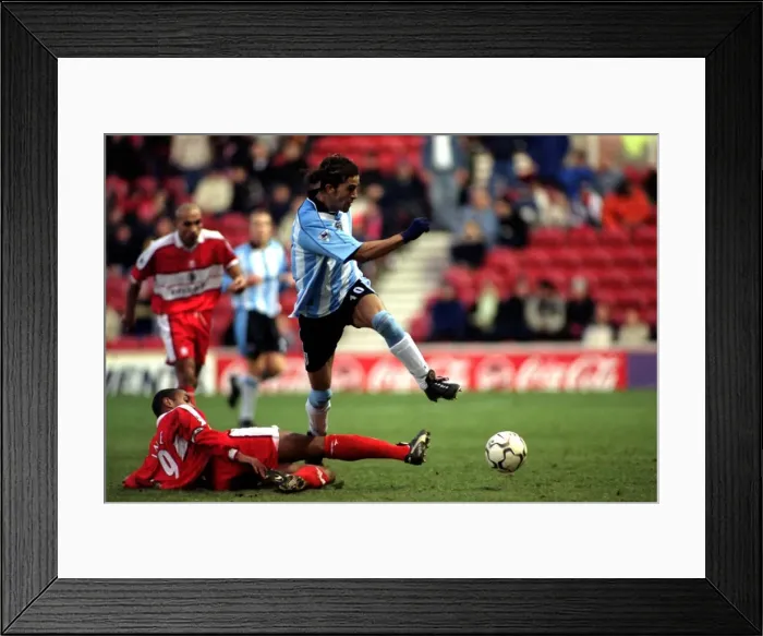 Framed Print : Intense Moment: Paul Ince vs Mustapha Hadji - Premier League Clash (30-12-2000) Framed Print : Intense Moment: Paul Ince vs Mustapha Hadji - Premier League Clash (30-12-2000)