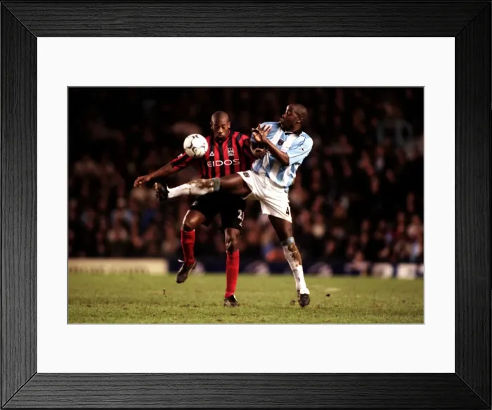 Framed Print : Clash of Titans: Wanchope vs. Williams - Coventry City vs. Manchester City (FA Carling Premiership, 2001) Framed Print : Clash of Titans: Wanchope vs. Williams - Coventry City vs. Manchester City (FA Carling Premiership, 2001)
