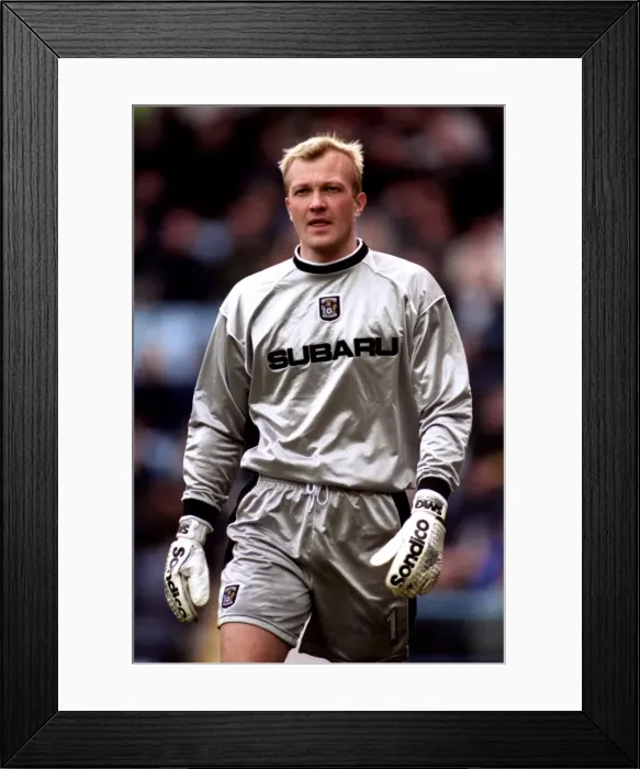 Framed Print : Magnus Hedman: Coventry City Goalkeeper in Action vs Charlton Athletic (FA Carling Premiership, Highfield Road, 24-02-2001) Framed Print : Magnus Hedman: Coventry City Goalkeeper in Action vs Charlton Athletic (FA Carling Premiership, Highfield Road, 24-02-2001)