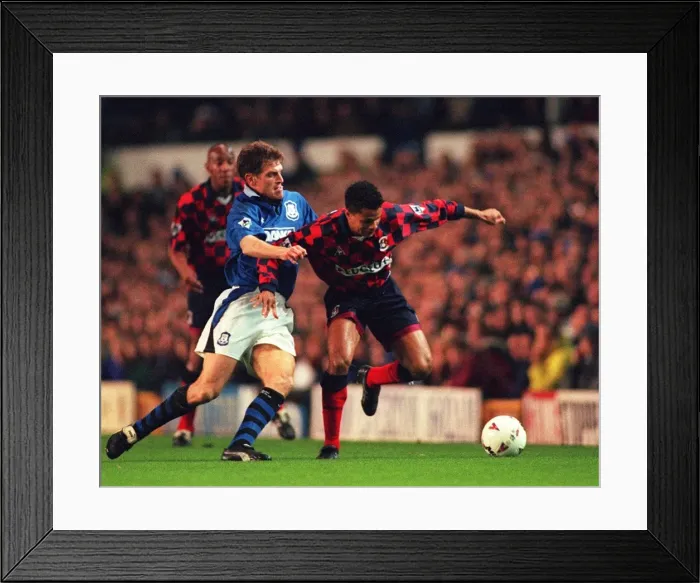 Framed Print : Everton v Coventry City Framed Print : Everton v Coventry City