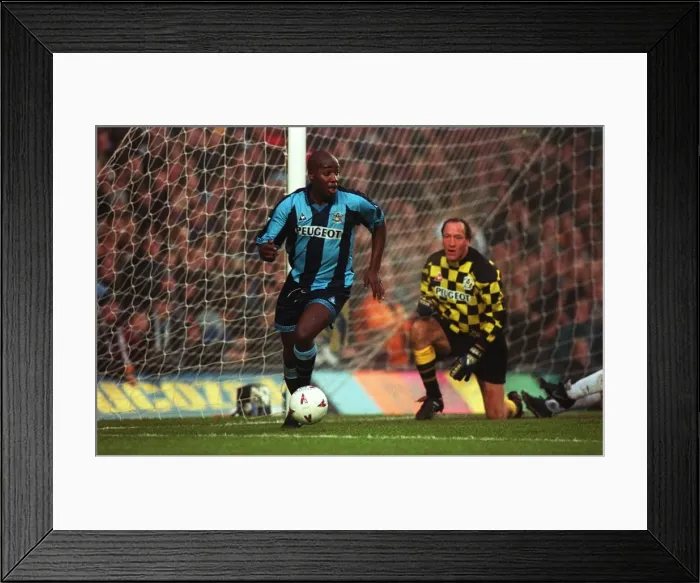 Framed Print : Coventry City v Tottenham Hotspur Framed Print : Coventry City v Tottenham Hotspur
