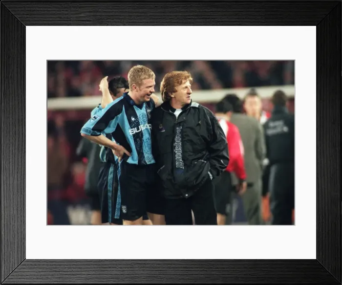Framed Print : Strachan vs. Burrows: FA Cup Quarter Final Replay Showdown - Sheffield United vs. Coventry City: A Clash of Football Giants Framed Print : Strachan vs. Burrows: FA Cup Quarter Final Replay Showdown - Sheffield United vs. Coventry City: A Clash of Football Giants