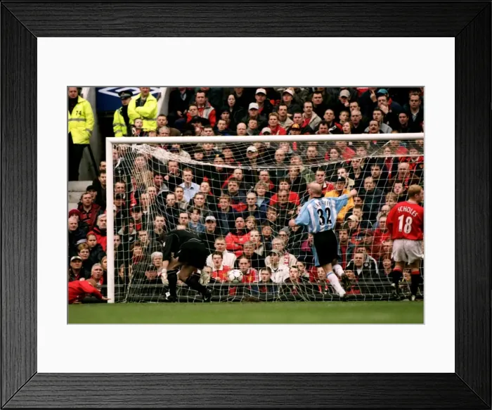 Framed Print : Coventry City Shocks Manchester United: John Hartson Scores Second Goal Past Goram (14-04-2001) Framed Print : Coventry City Shocks Manchester United: John Hartson Scores Second Goal Past Goram (14-04-2001)