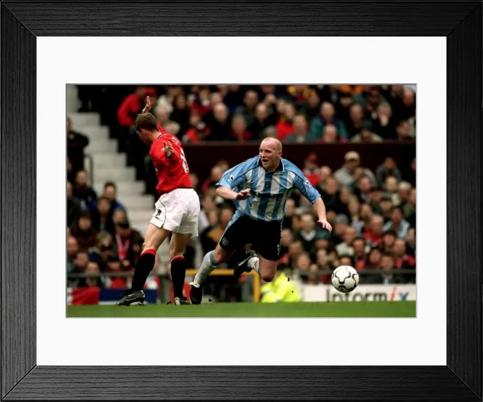 Framed Print : Butt Heads: A Tense Moment Between Nicky Butt and John Hartson in the FA Carling Premiership Clash at Old Trafford (14-04-2001) Framed Print : Butt Heads: A Tense Moment Between Nicky Butt and John Hartson in the FA Carling Premiership Clash at Old Trafford (14-04-2001)