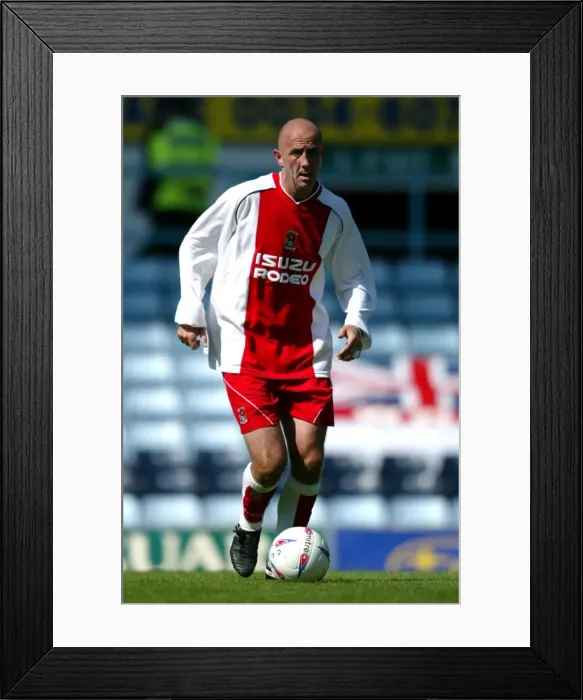 Framed Print : Gary McAllister Leads Coventry City in Pre-Season Friendly against Wolverhampton at Highfield Road (02-08-2003) Framed Print : Gary McAllister Leads Coventry City in Pre-Season Friendly against Wolverhampton at Highfield Road (02-08-2003)