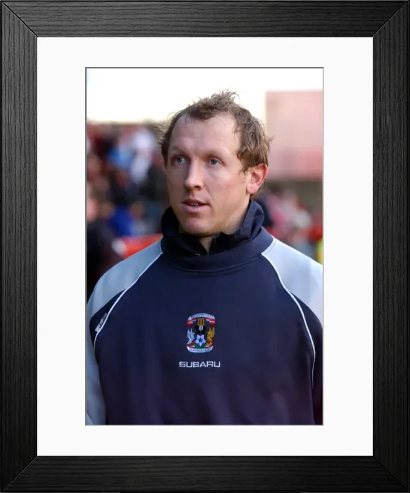 Framed Print : Andy Morrell in Action: Coventry City vs. Nottingham Forest (Nationwide League Division One, 07-02-2004) Framed Print : Andy Morrell in Action: Coventry City vs. Nottingham Forest (Nationwide League Division One, 07-02-2004)