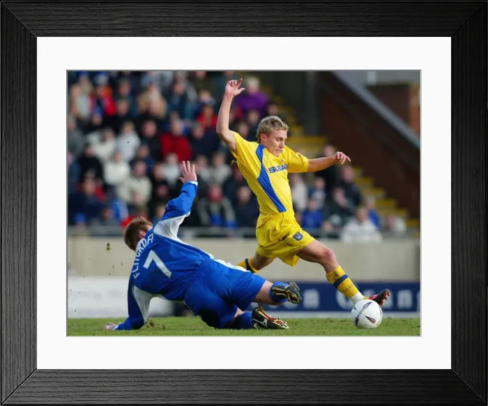 Framed Print : Coventry City vs. Rochdale: A FA Cup Showdown - Craig Pead vs. David Flitcroft Framed Print : Coventry City vs. Rochdale: A FA Cup Showdown - Craig Pead vs. David Flitcroft