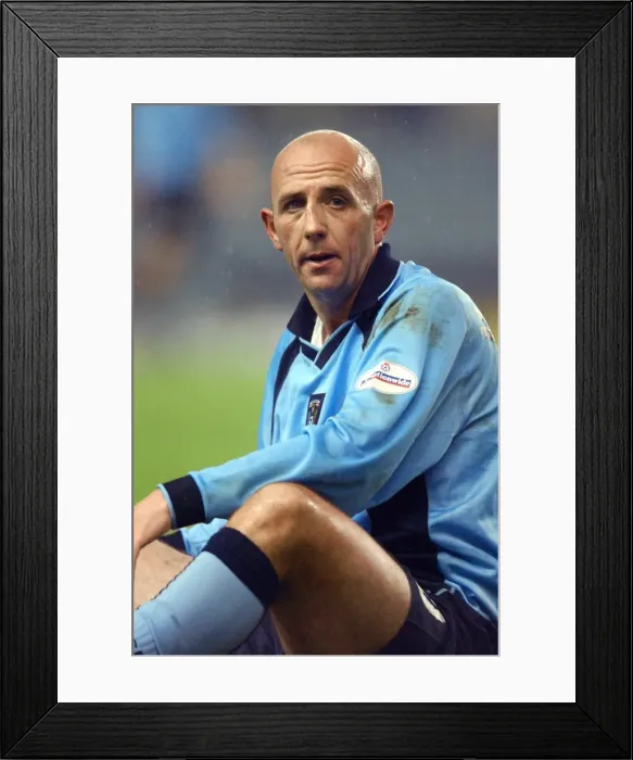 Framed Print : Gary McAllister of Coventry City Pauses Amidst the Heated Derby County Rivalry (Division One, 21-12-2002) Framed Print : Gary McAllister of Coventry City Pauses Amidst the Heated Derby County Rivalry (Division One, 21-12-2002)