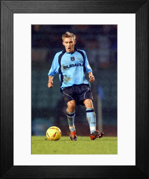 Framed Print : Intense Rivalry: Craig Pead Stares Down Derby County Opponents in Coventry City's Division One Clash (21-12-2002) Framed Print : Intense Rivalry: Craig Pead Stares Down Derby County Opponents in Coventry City's Division One Clash (21-12-2002)